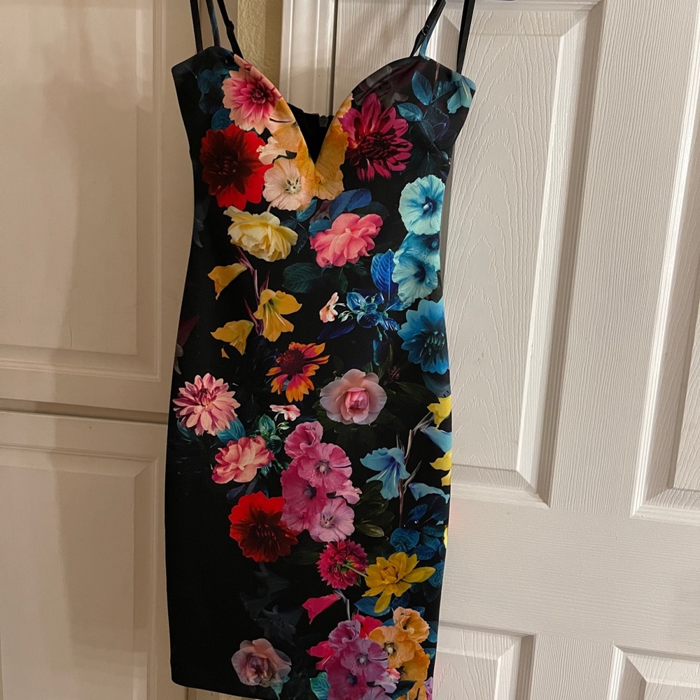 Bebe dress